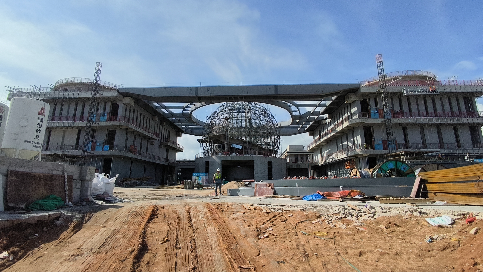 海南三亚量子精密测量实验设施-项目建筑全景.jpg